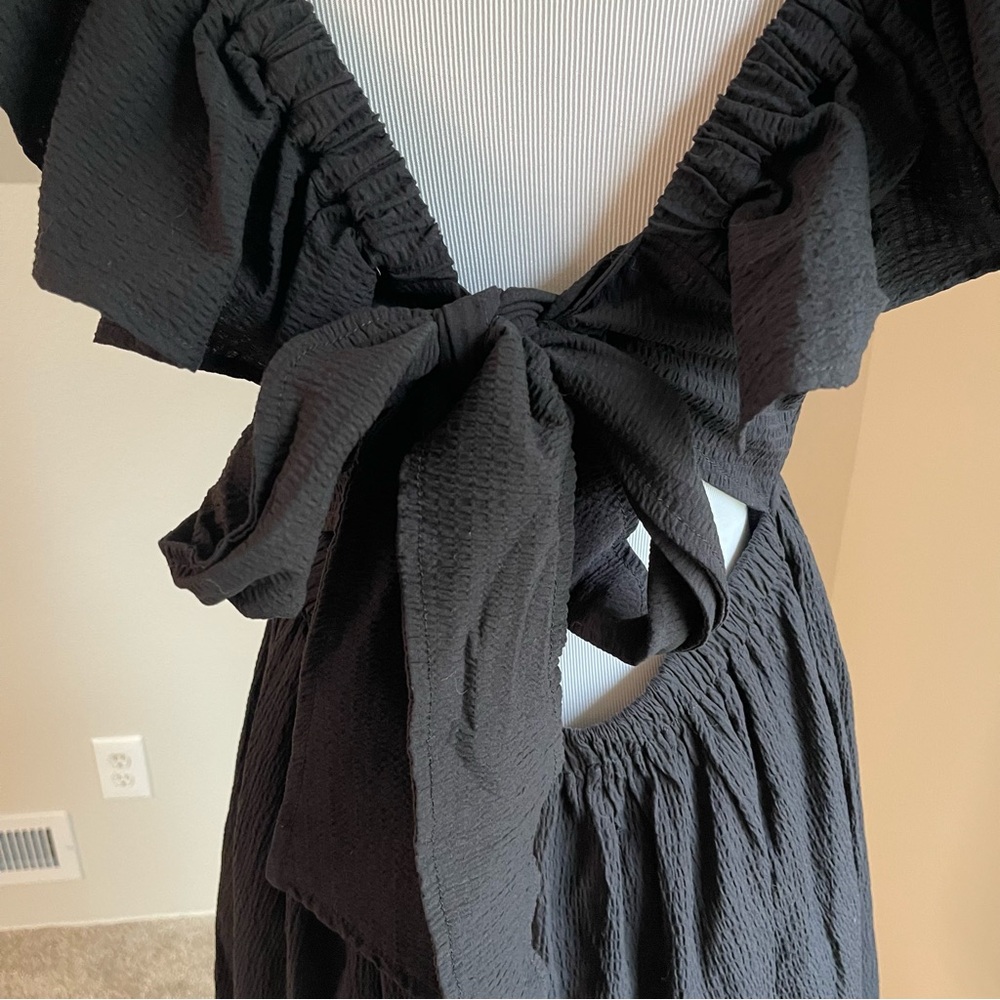 Francesca's Collections Bella Ruffle Sleeve Bow Back Mini Dress - Picture 5 of 11